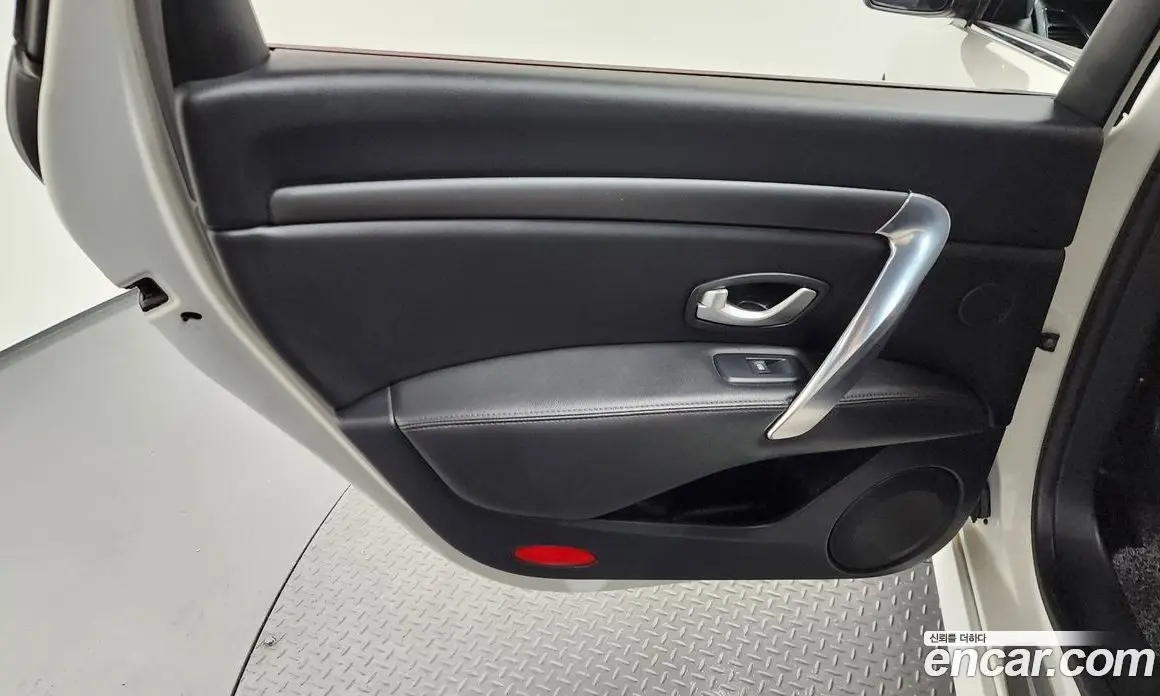Renault (Samsung) SM7 2015 2.0 автомат (гидро), фото 15