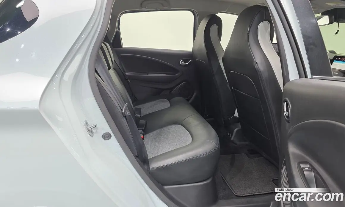 Renault (Samsung) Zoe 2021 0.2 автомат (гидро), фото 25