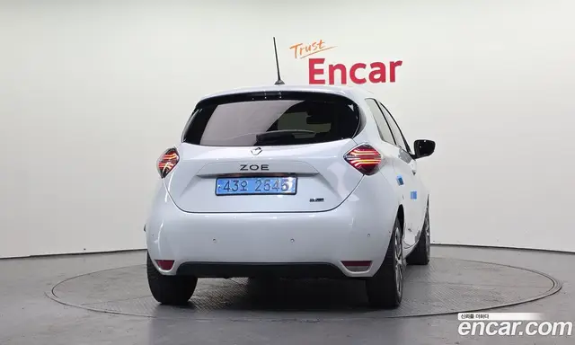 Renault (Samsung) Zoe 2021 0.2 автомат (гидро), миниатюра 4