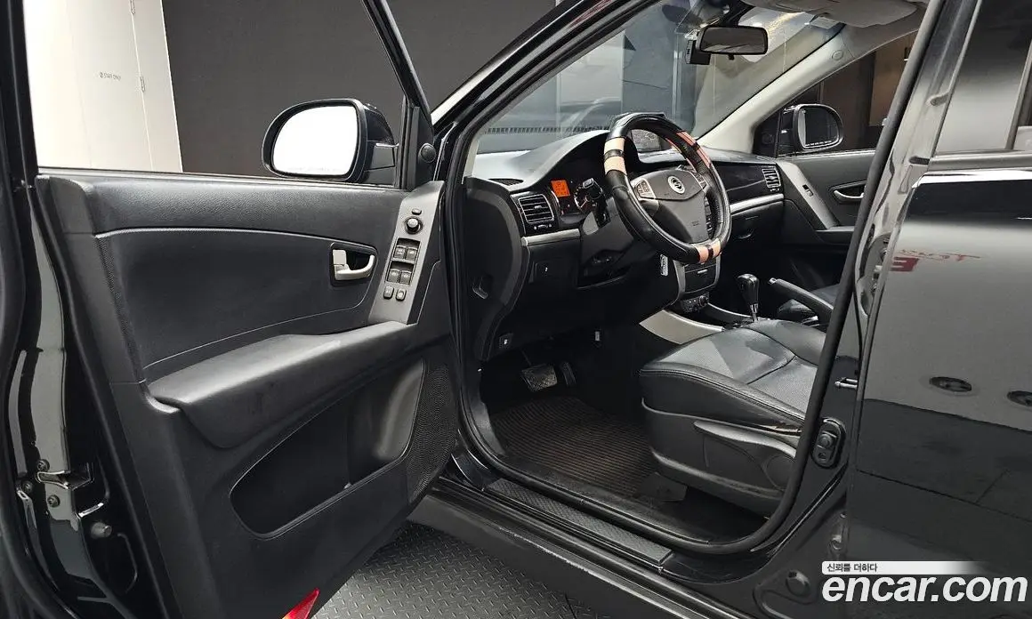 SsangYong Korando 2012 2.0 автомат (гидро), фото 13