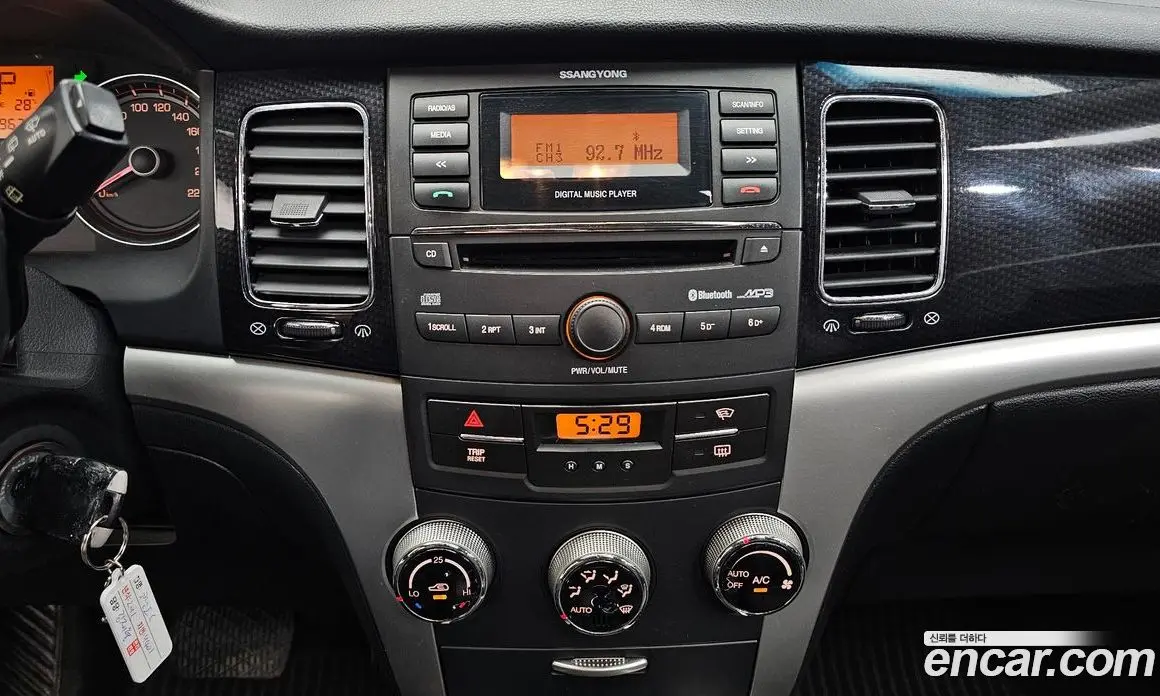 SsangYong Korando 2012 2.0 автомат (гидро), фото 22