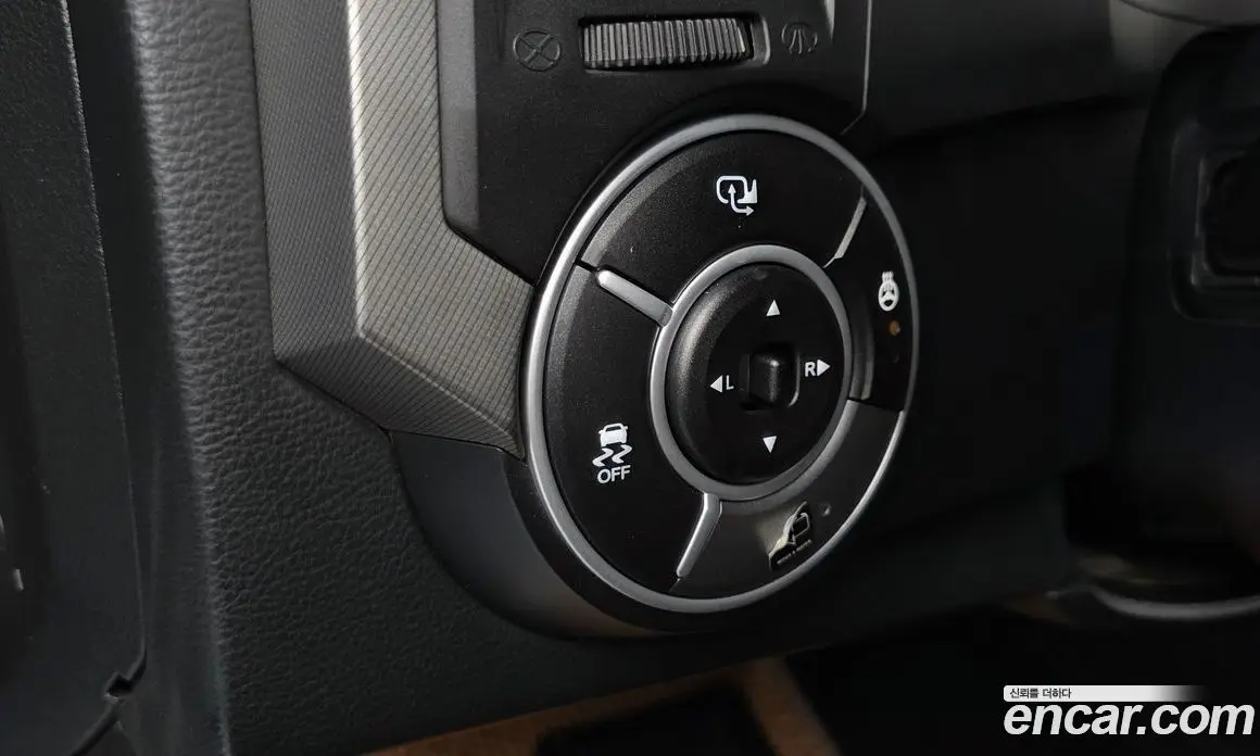 SsangYong Korando 2014 2.0 автомат (гидро), фото 19