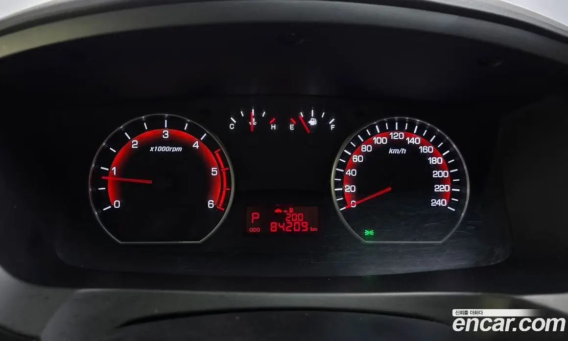 SsangYong Korando 2016 2.2 автомат (гидро), фото 11