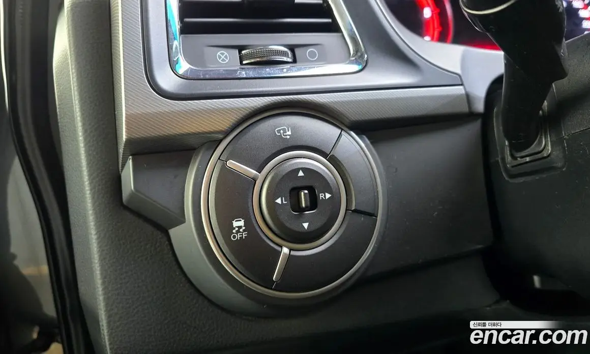SsangYong Korando 2016 2.2 автомат (гидро), фото 26