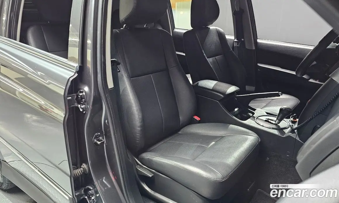 SsangYong Korando 2017 2.2 автомат (гидро), фото 13