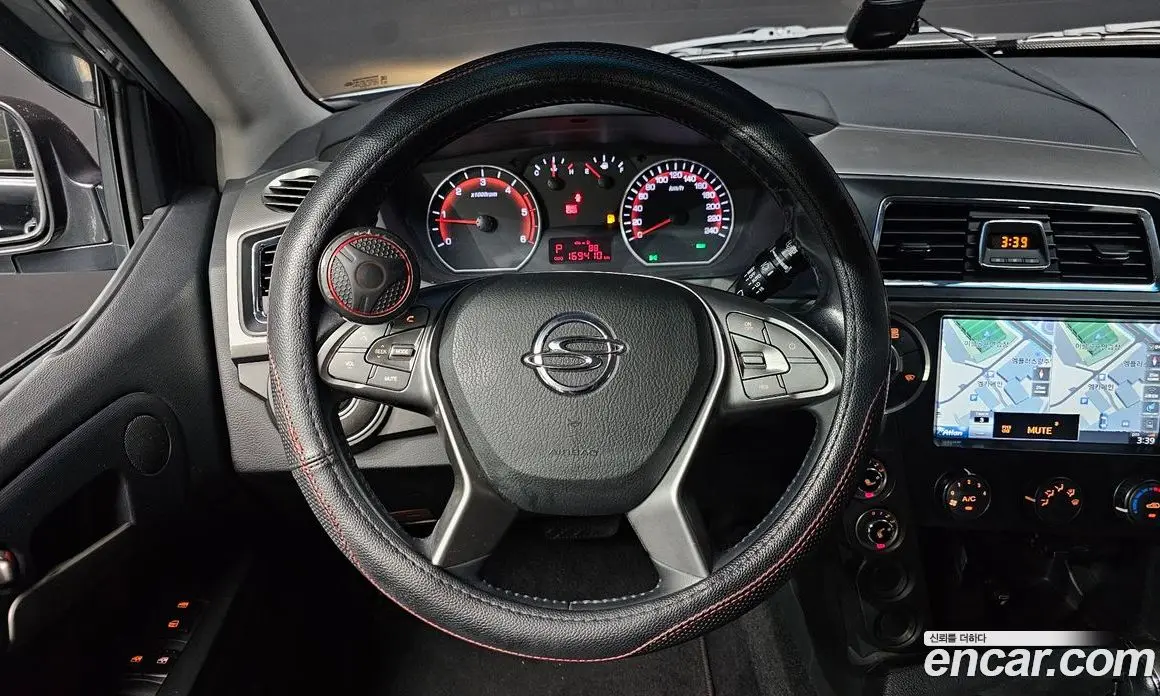 SsangYong Korando 2017 2.2 автомат (гидро), фото 14