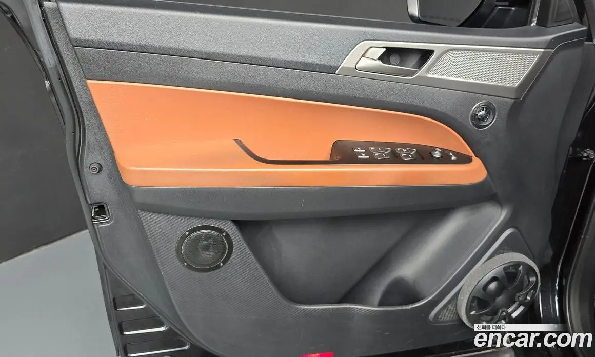 SsangYong Rexton 2018 2.2 автомат (гидро), фото 14