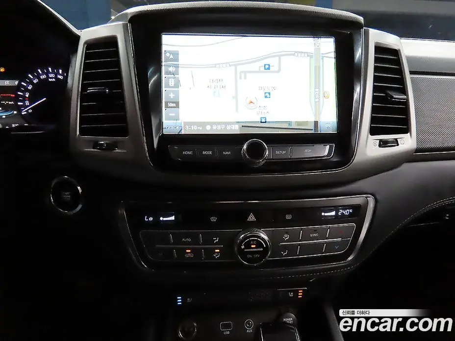 SsangYong Rexton 2018 2.2 автомат (гидро), фото 17