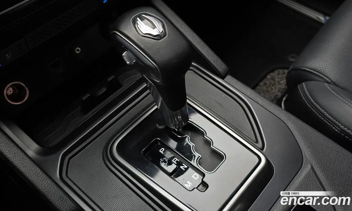 SsangYong Rexton 2019 2.2 автомат (гидро), фото 12