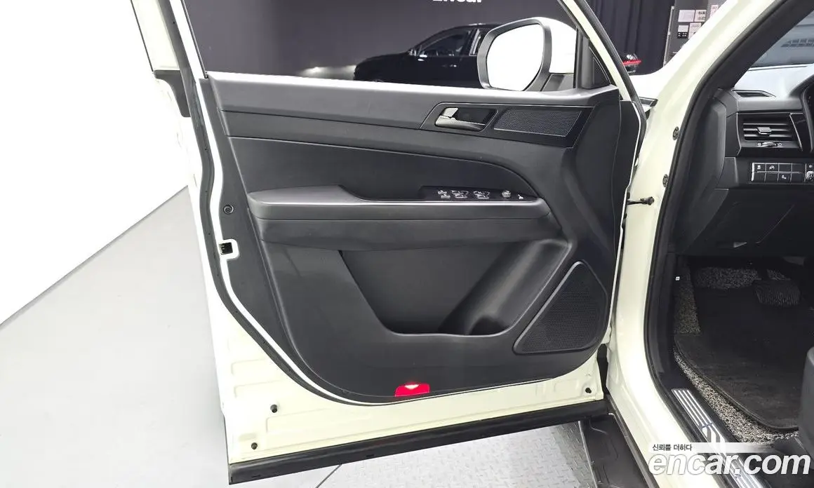 SsangYong Rexton 2019 2.2 автомат (гидро), фото 14