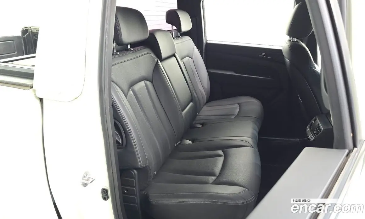 SsangYong Rexton 2019 2.2 автомат (гидро), фото 18