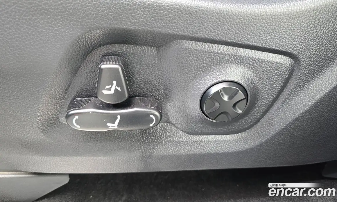 SsangYong Rexton 2019 2.2 автомат (гидро), фото 31