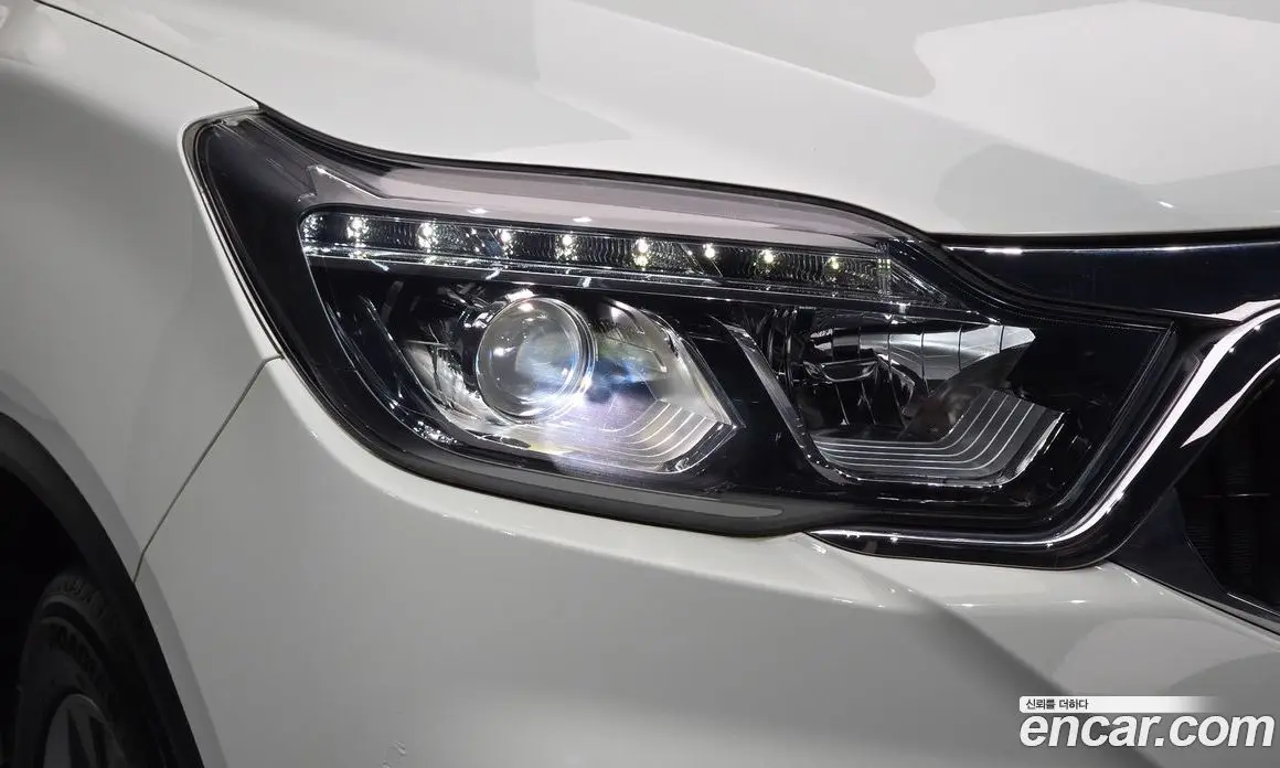 SsangYong Rexton 2019 2.2 автомат (гидро), фото 8