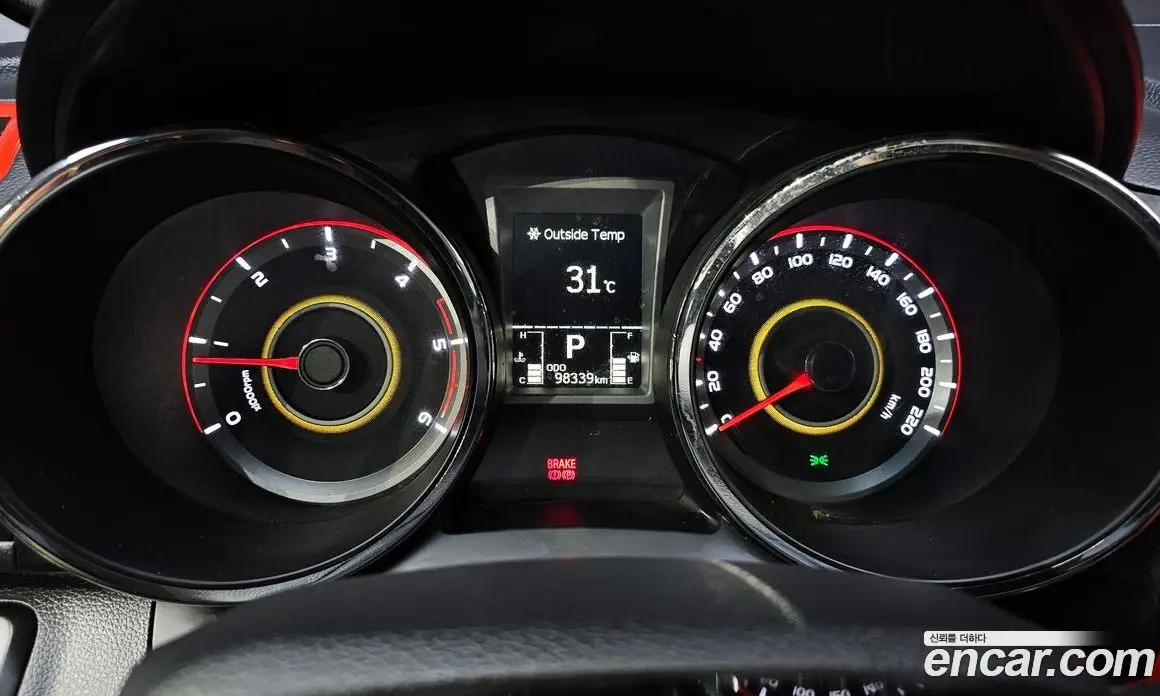 SsangYong TIBOLI 2016 1.6 автомат (гидро), фото 8