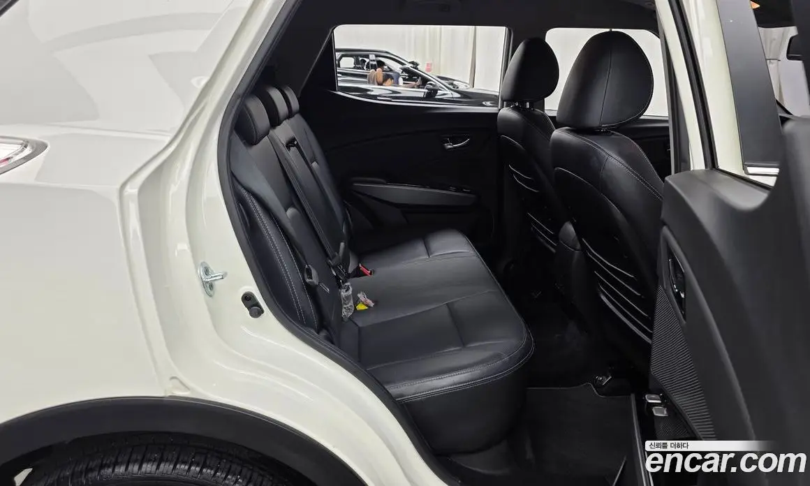 SsangYong TIBOLI 2017 1.6 автомат (гидро), фото 18
