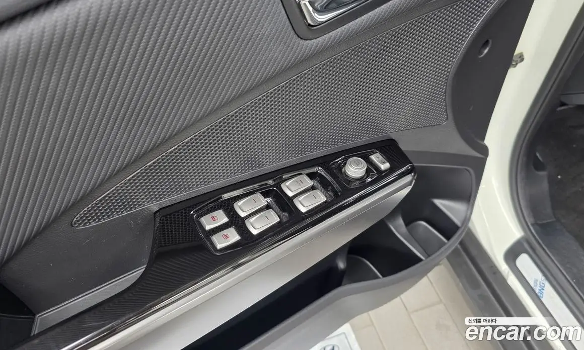 SsangYong TIBOLI 2017 1.6 автомат (гидро), фото 30