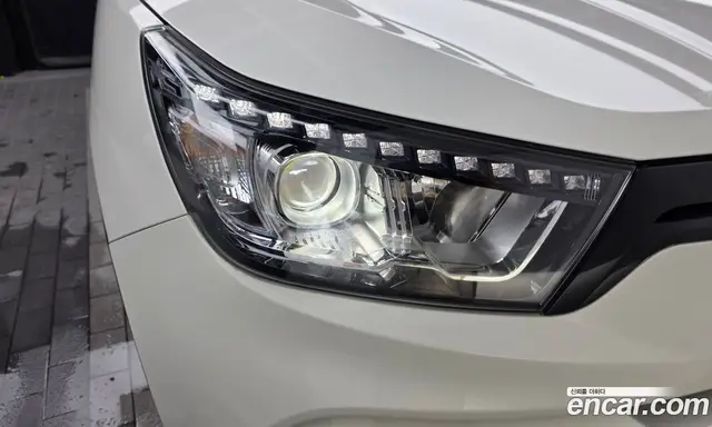 SsangYong TIBOLI 2017 1.6 автомат (гидро), миниатюра 8