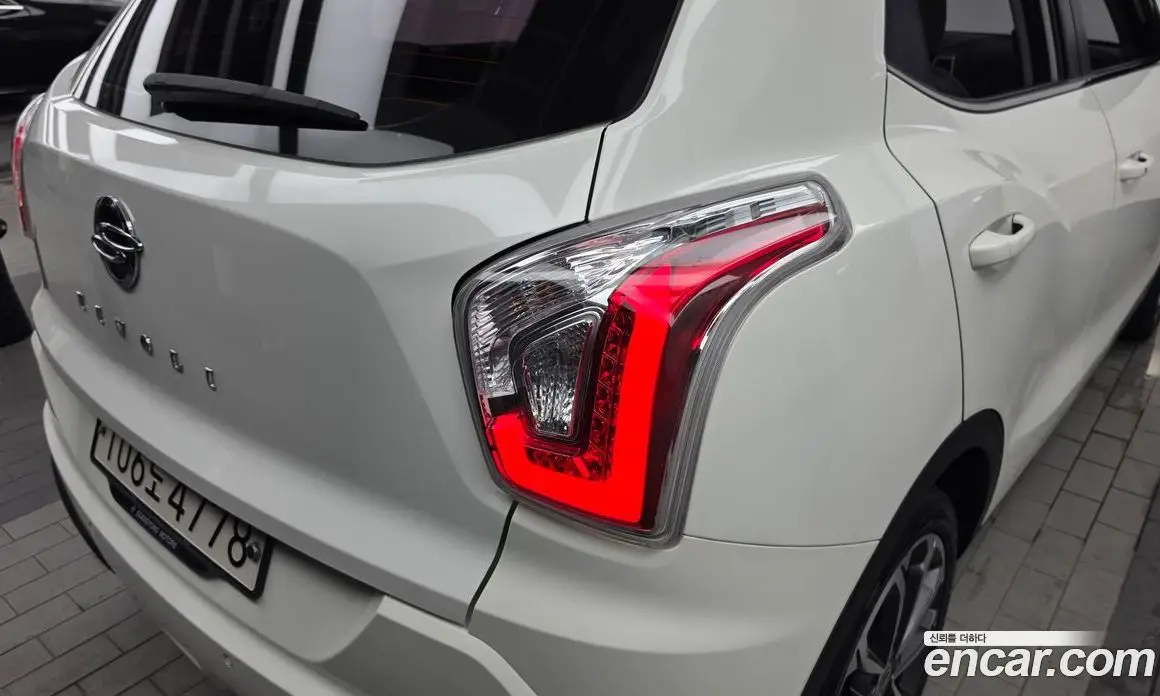 SsangYong TIBOLI 2017 1.6 автомат (гидро), фото 9
