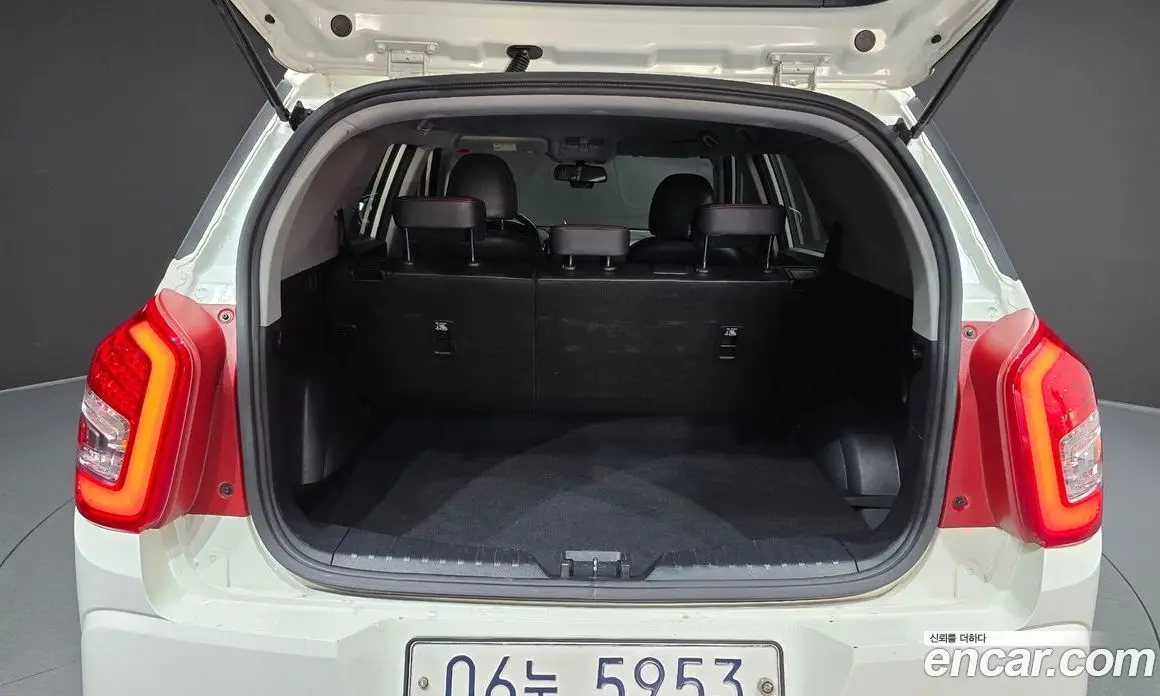 SsangYong TIBOLI 2018 1.6 автомат (гидро), фото 20