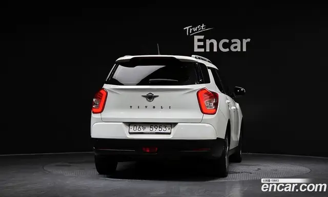 SsangYong TIBOLI 2018 1.6 автомат (гидро), миниатюра 4