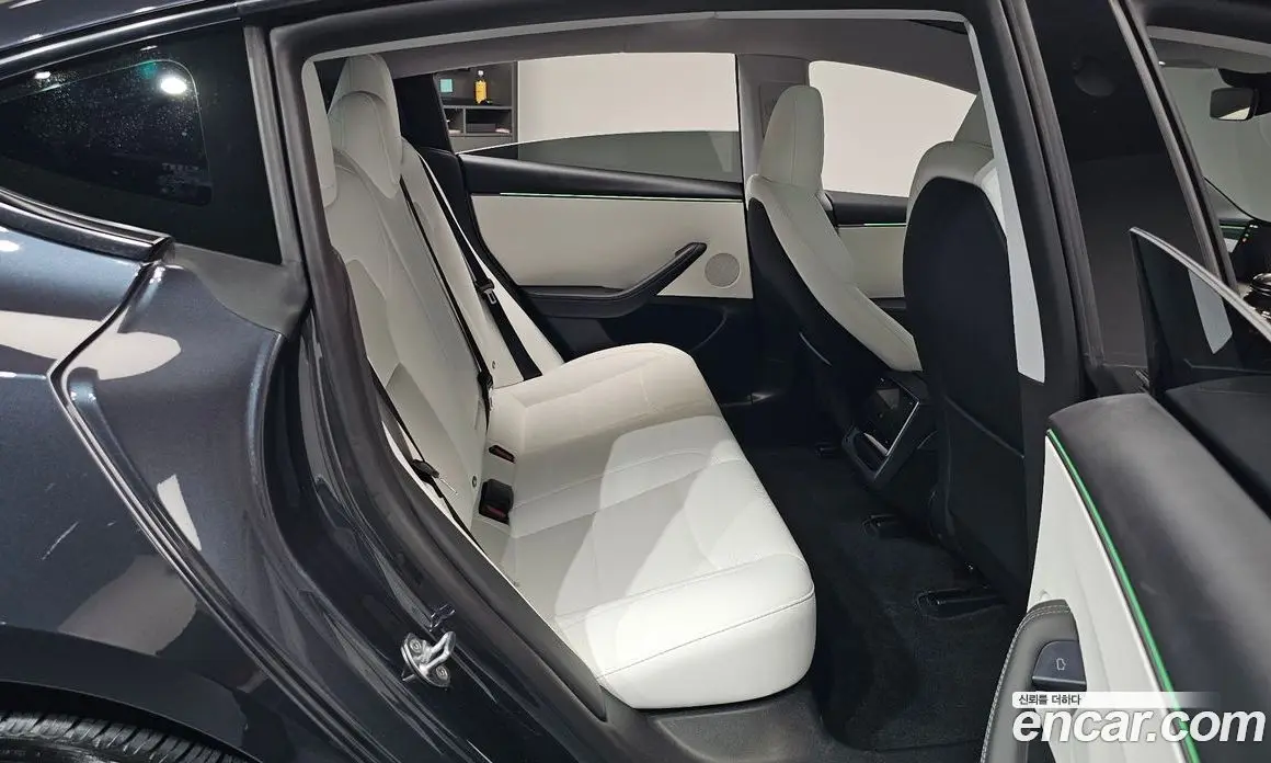 Tesla Model 3 2025 0.2 автомат (гидро), фото 16