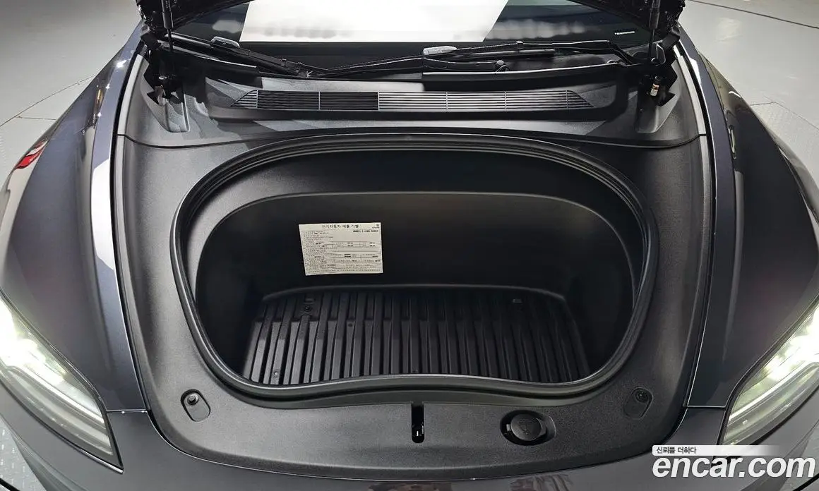 Tesla Model 3 2025 0.2 автомат (гидро), фото 5
