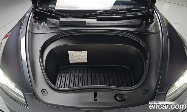 Tesla Model 3 2025 0.2 автомат (гидро), миниатюра 5