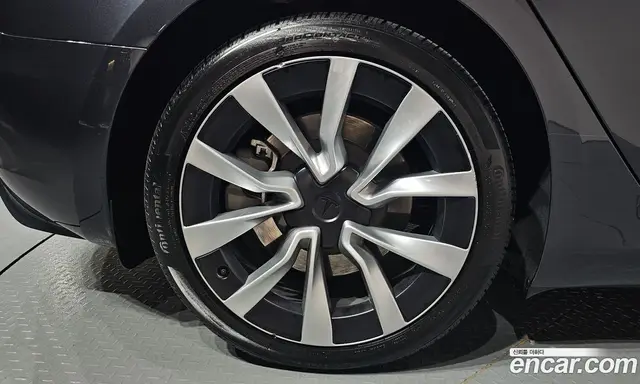 Tesla Model 3 2025 0.2 автомат (гидро), миниатюра 6