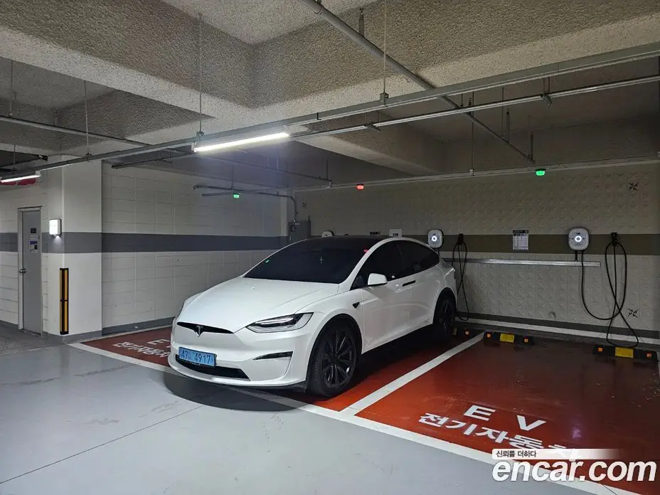 Tesla Model X 2023 автомат (гидро), фото 3