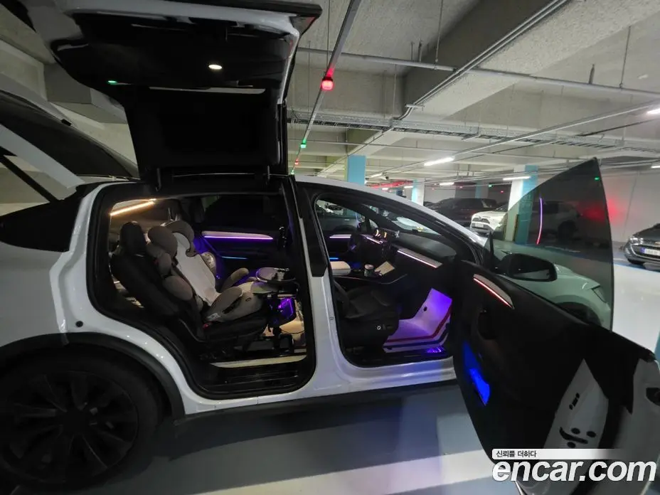 Tesla Model X 2023 автомат (гидро), фото 6