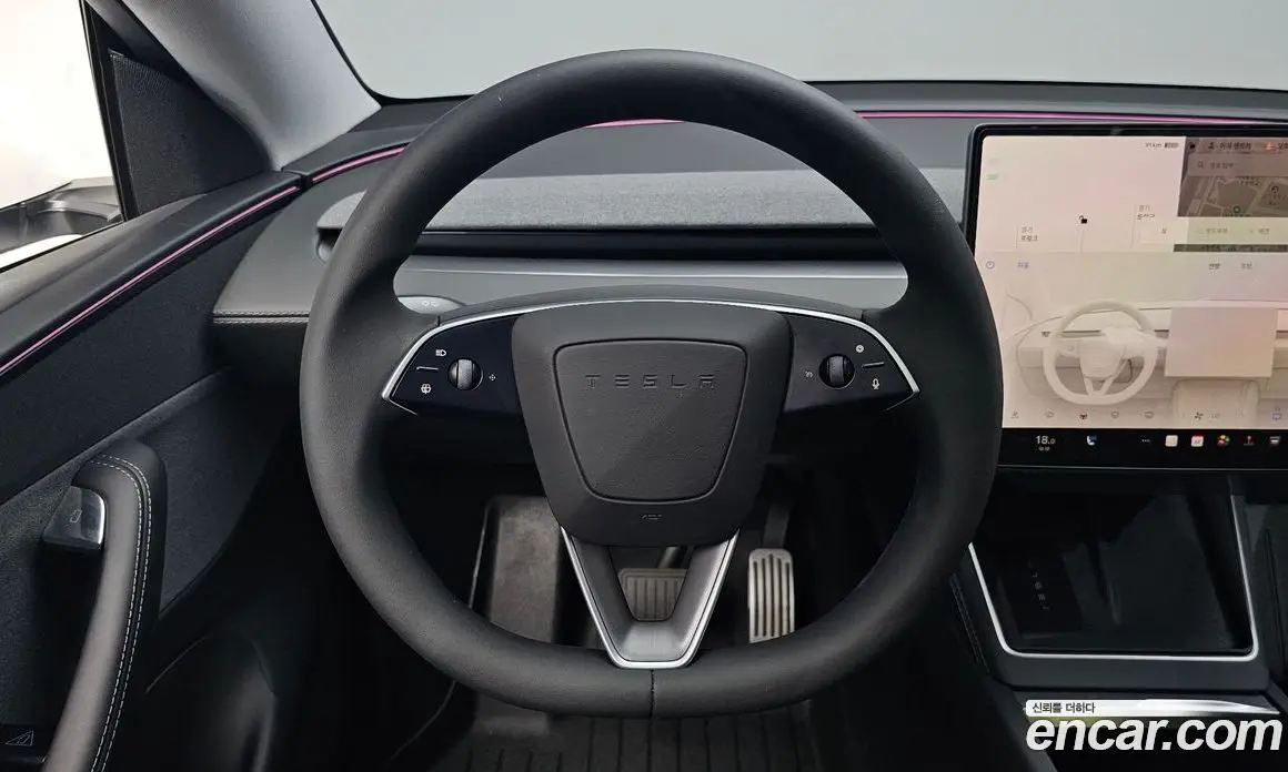 Tesla Model Y 2025 0.2 автомат (гидро), фото 18