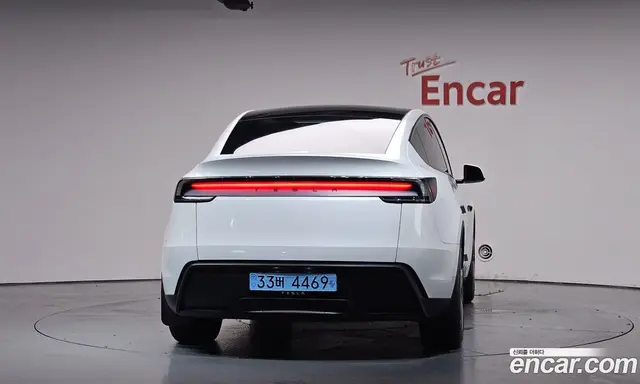 Tesla Model Y 2025 0.2 автомат (гидро), миниатюра 3