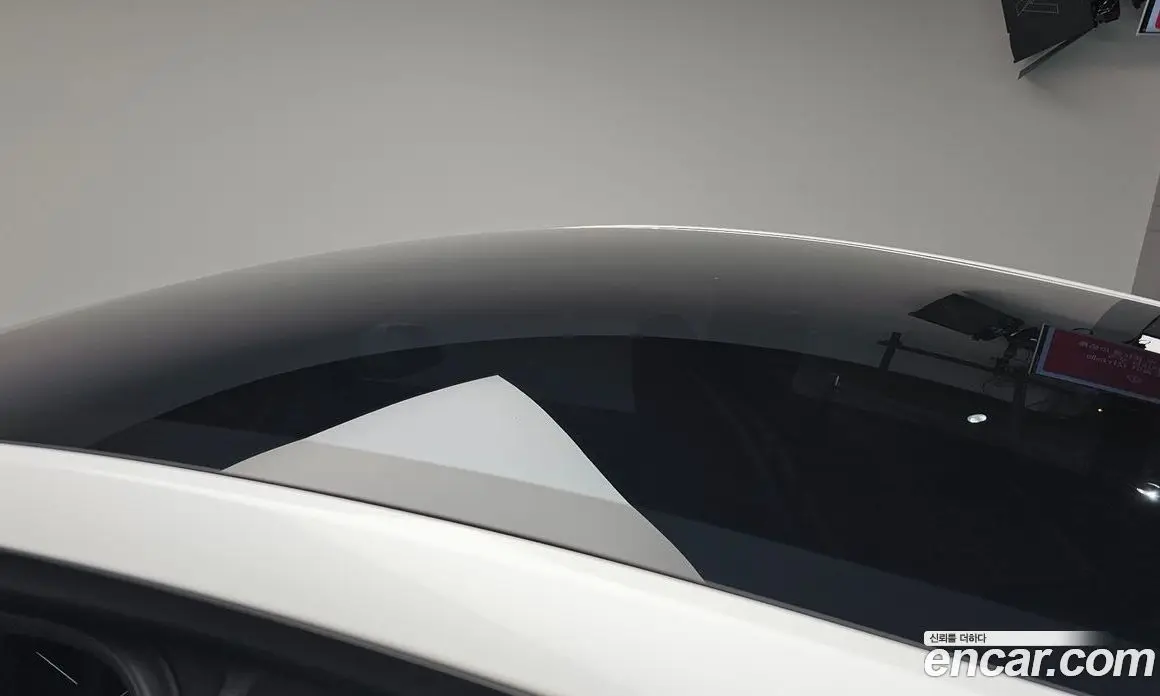Tesla Model Y 2025 0.2 автомат (гидро), фото 24