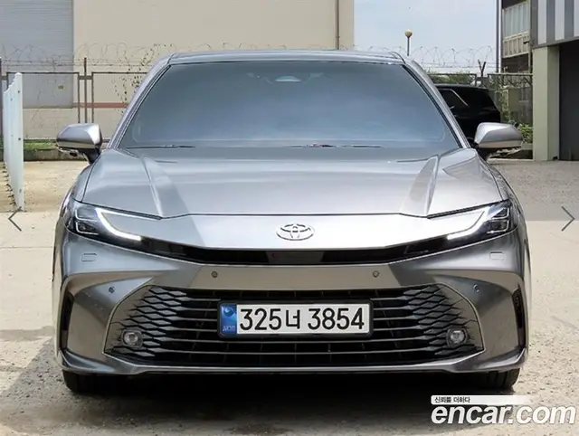 Toyota Camry, 2025, 12 888 км