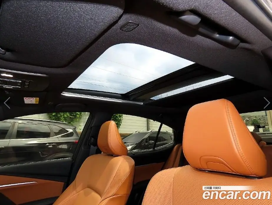 Toyota Camry 2025 2.5 автомат (гидро), фото 16