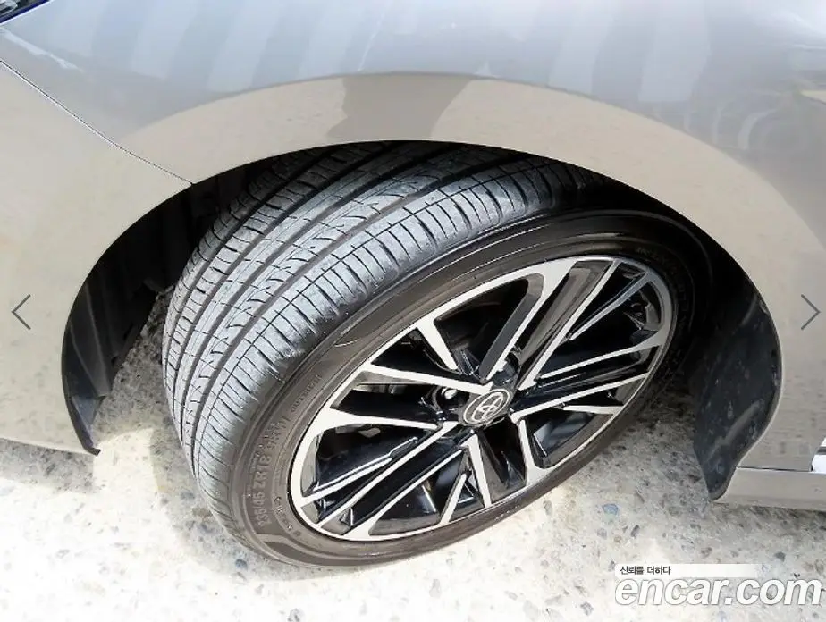 Toyota Camry 2025 2.5 автомат (гидро), фото 19