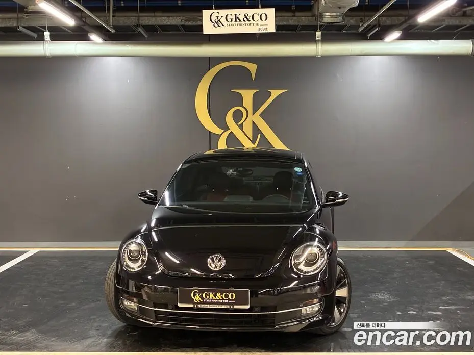 Volkswagen Beatle 2012 2.0 автомат (гидро), фото 2 Volkswagen Beatle 2012 2.0 автомат (гидро), фото 2