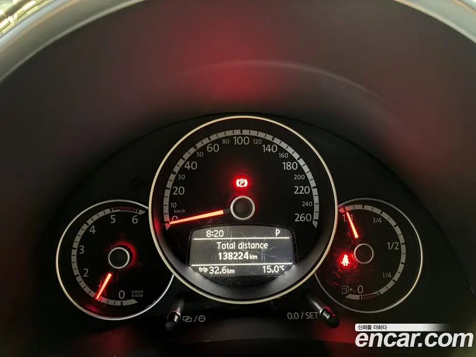 Volkswagen Beatle 2012 2.0 автомат (гидро), фото 11 Volkswagen Beatle 2012 2.0 автомат (гидро), фото 11