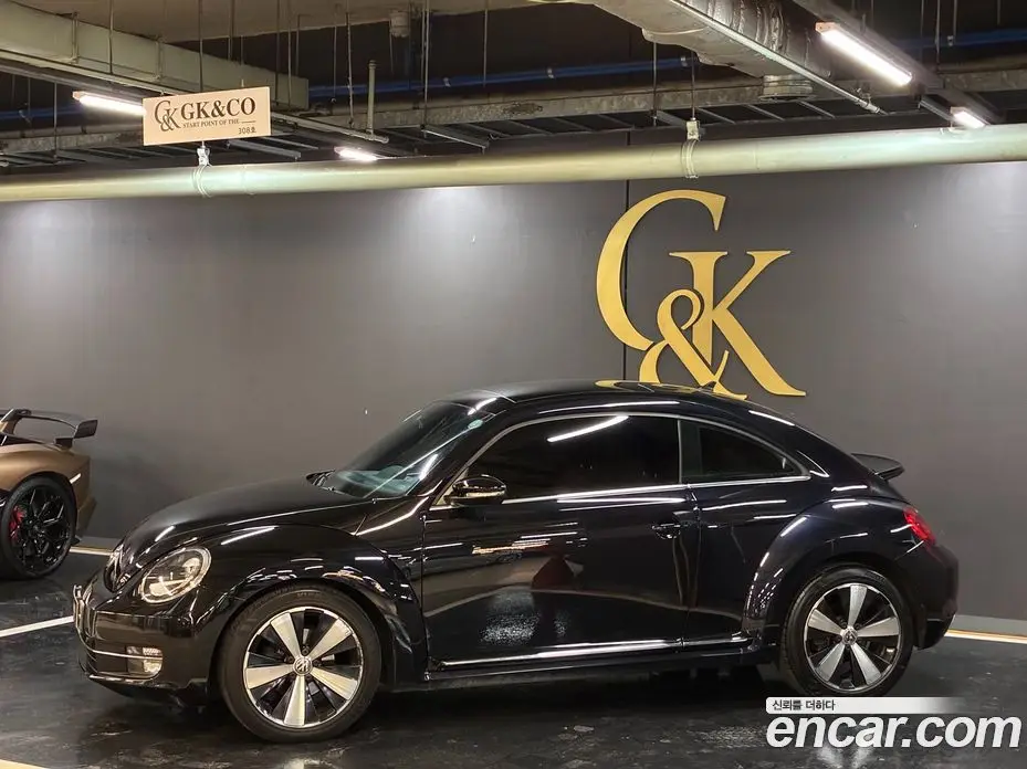 Volkswagen Beatle 2012 2.0 автомат (гидро), фото 4 Volkswagen Beatle 2012 2.0 автомат (гидро), фото 4