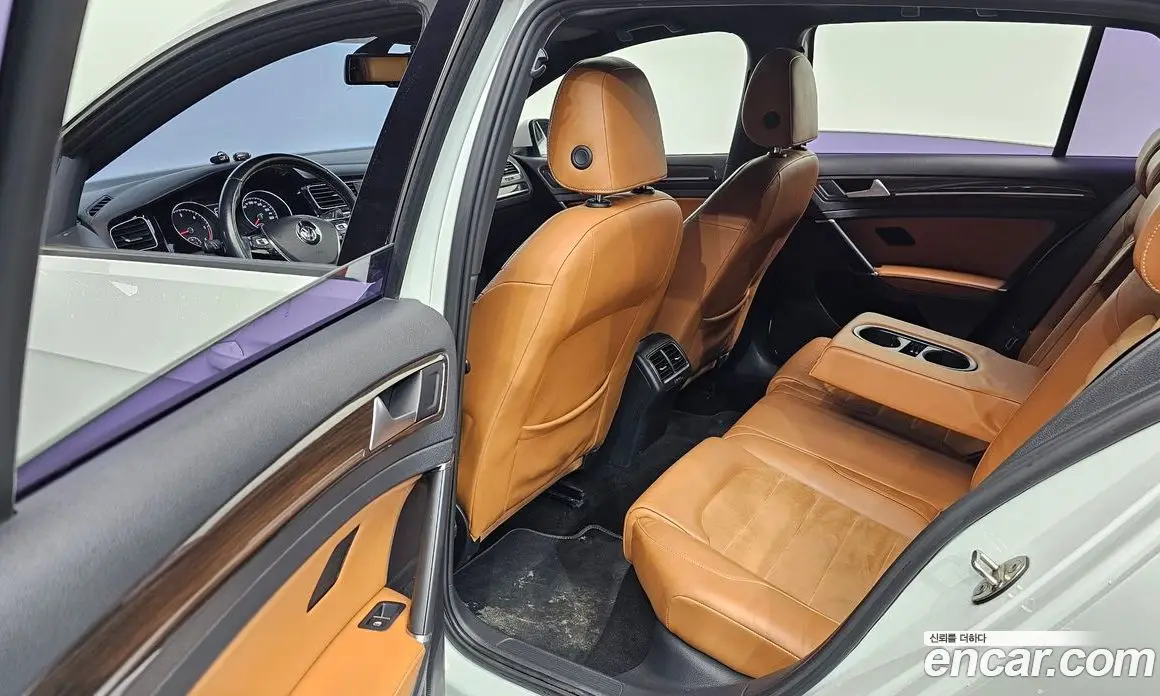 Volkswagen Golf 2015 2.0 автомат (гидро), фото 11