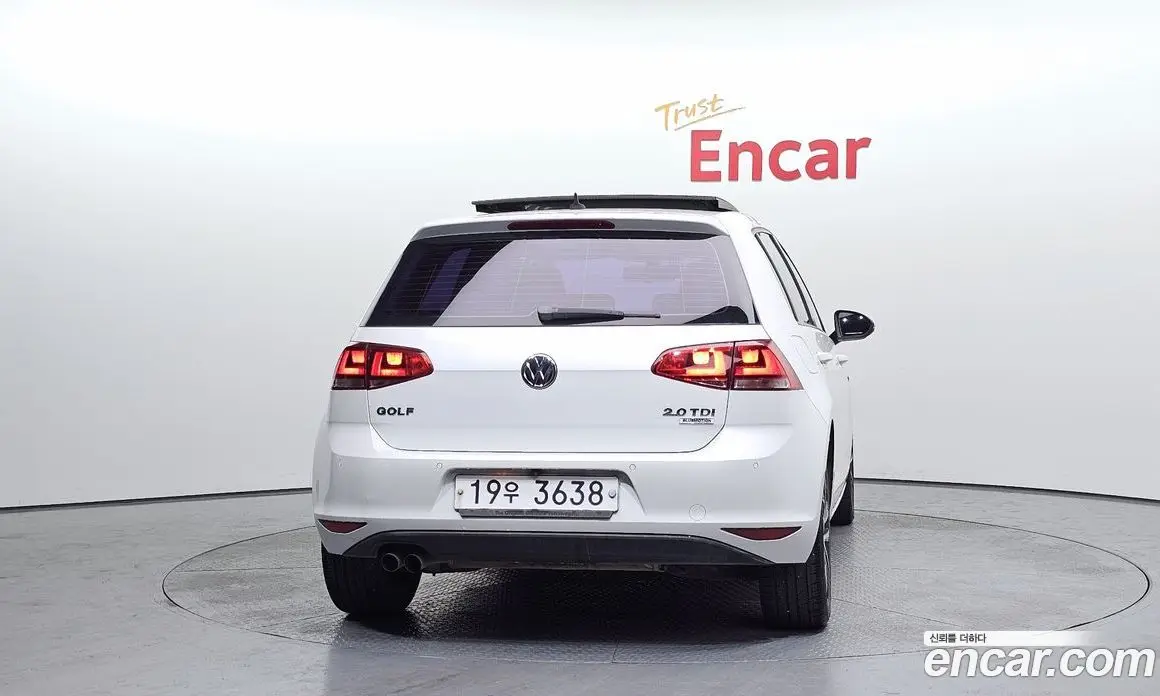 Volkswagen Golf 2015 2.0 автомат (гидро), фото 4