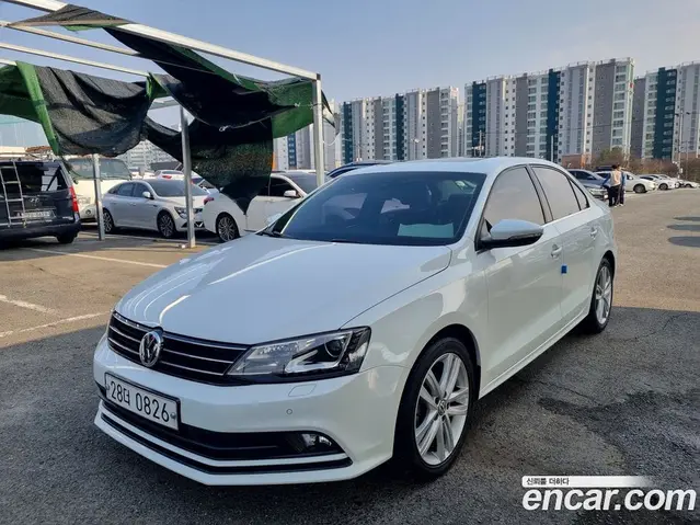 Volkswagen Jetta 2015 2.0 автомат (гидро), миниатюра 2 Volkswagen Jetta 2015 2.0 автомат (гидро), миниатюра 2