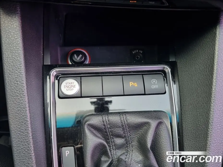 Volkswagen Jetta 2015 2.0 автомат (гидро), фото 10 Volkswagen Jetta 2015 2.0 автомат (гидро), фото 10