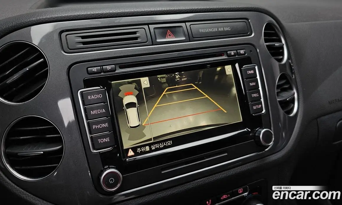 Volkswagen Tiguan 2012 2.0 автомат (гидро), фото 20