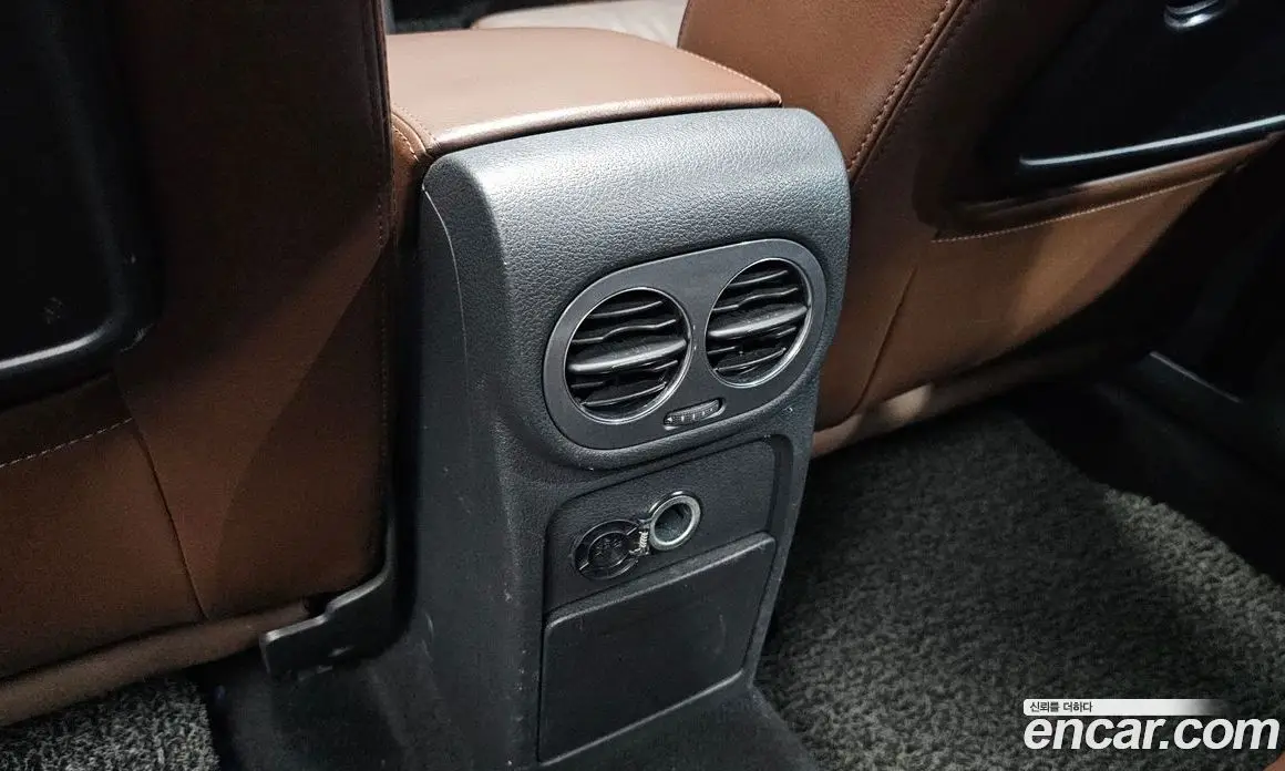Volkswagen Tiguan 2012 2.0 автомат (гидро), фото 30