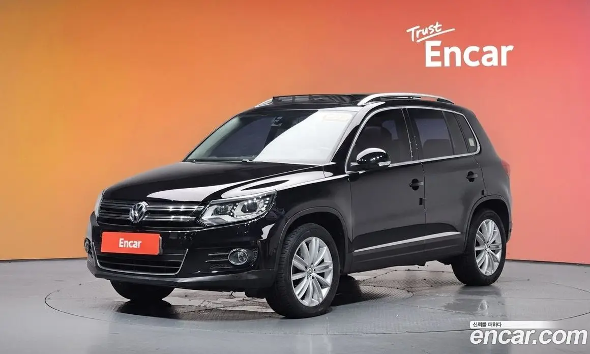 Volkswagen Tiguan 2012 2.0 автомат (гидро), фото 32