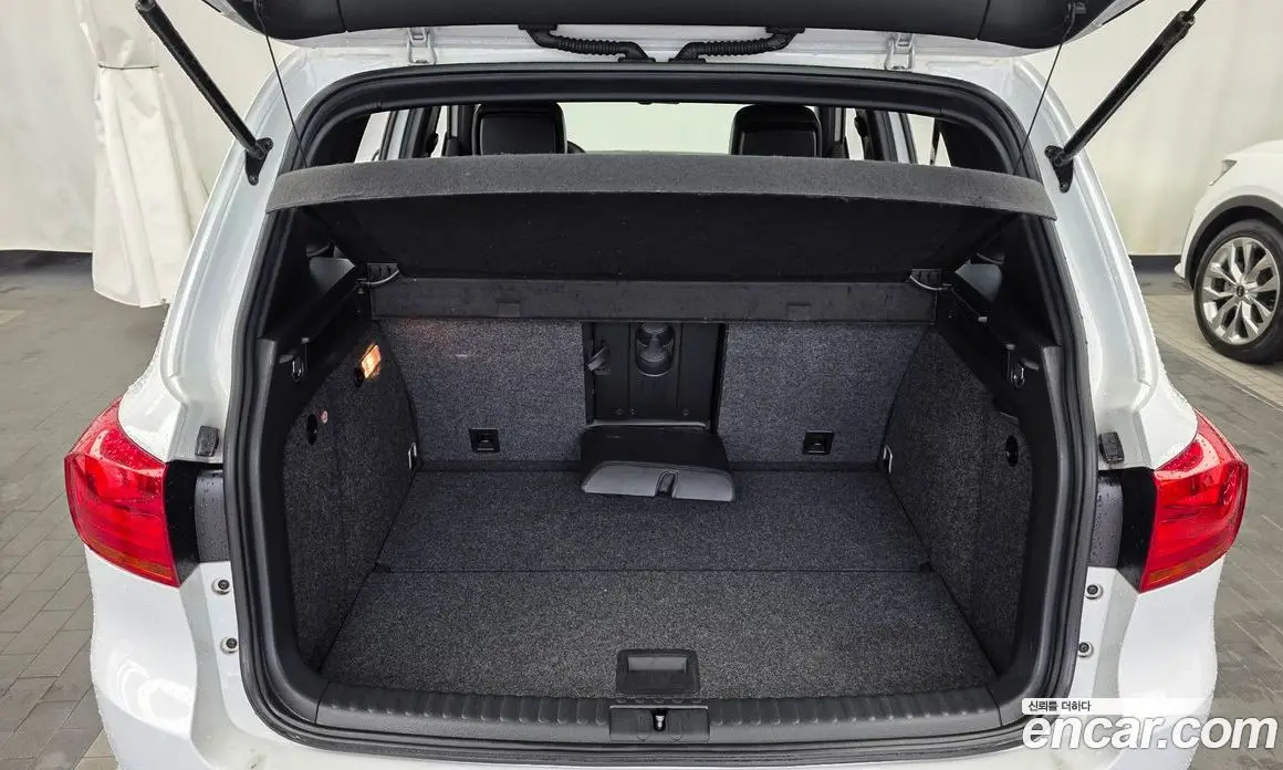 Volkswagen Tiguan 2014 2.0 автомат (гидро), фото 20