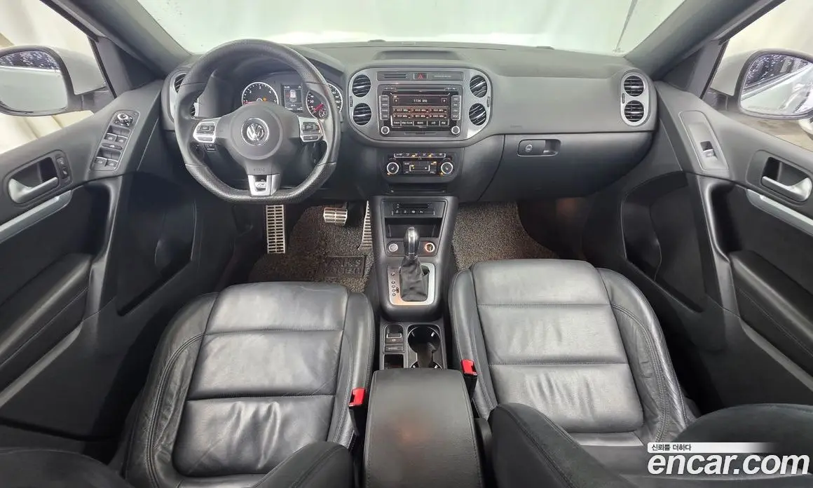 Volkswagen Tiguan 2014 2.0 автомат (гидро), фото 7
