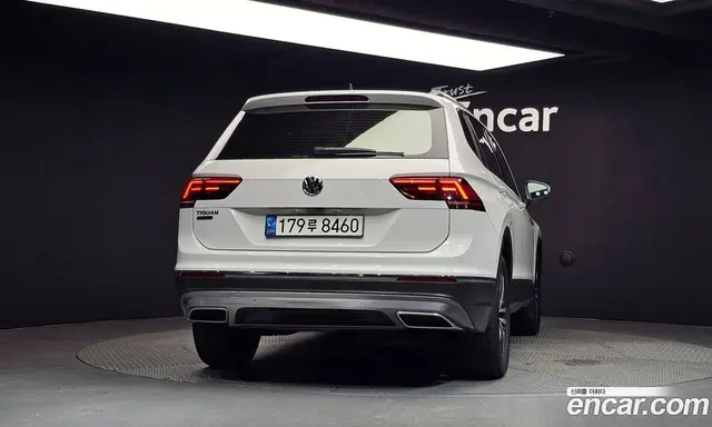 Volkswagen Tiguan 2020 2.0 автомат (гидро), миниатюра 4