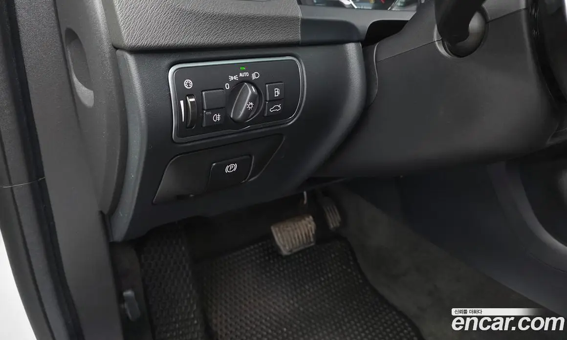 Volvo S60 2015 2.0 автомат (гидро), фото 17